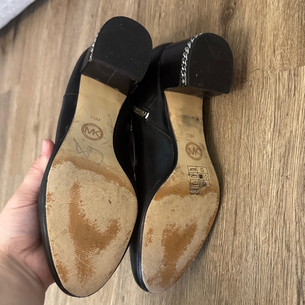 Michael Kors Black Sabrina Mid Ankle Booties - Picture 11 of 13